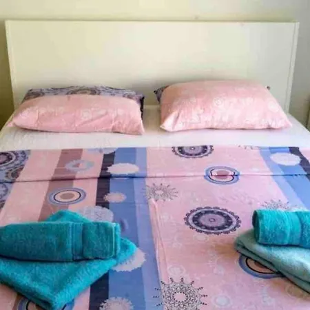 Nicely Furnished 1 Bedroom In